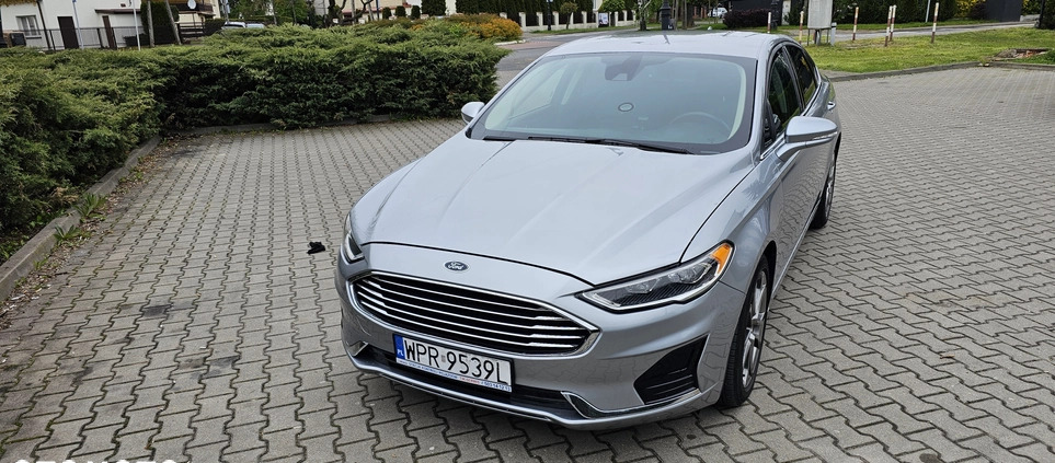 Ford Fusion cena 68000 przebieg: 53000, rok produkcji 2020 z Białobrzegi małe 56